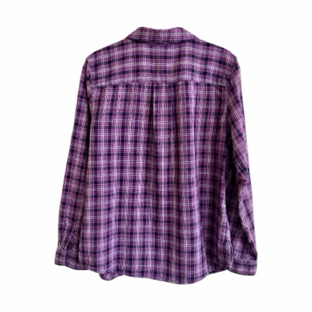 ST JOHN’S BAY, WOMENS LONG SLEEVE, BUTTON-DOWN SHIRT IN PURPLE PLAID. SIZE L - Picture 5 of 8